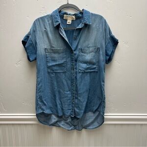 Anthropologie chambray short sleeve button up